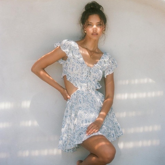 SABO Nova Cut Out Dress - Picture 1 of 12